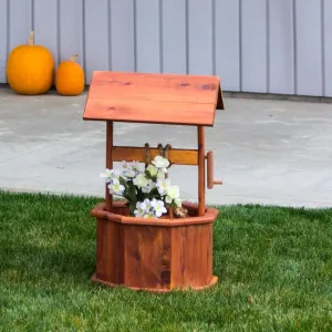 Small Amish Made Cedar Wishing Well