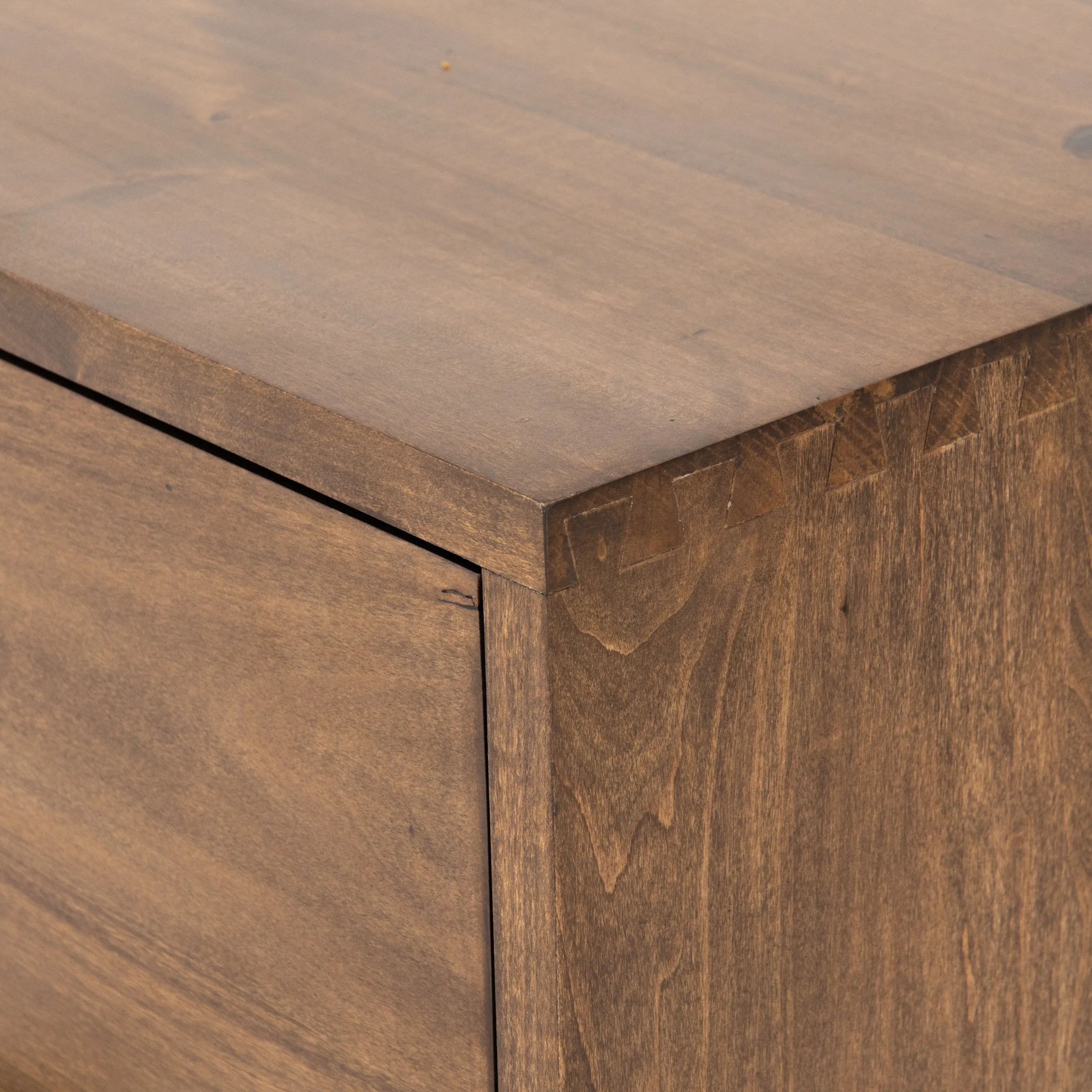 Trey 7 Drawer Dresser-Auburn Poplar