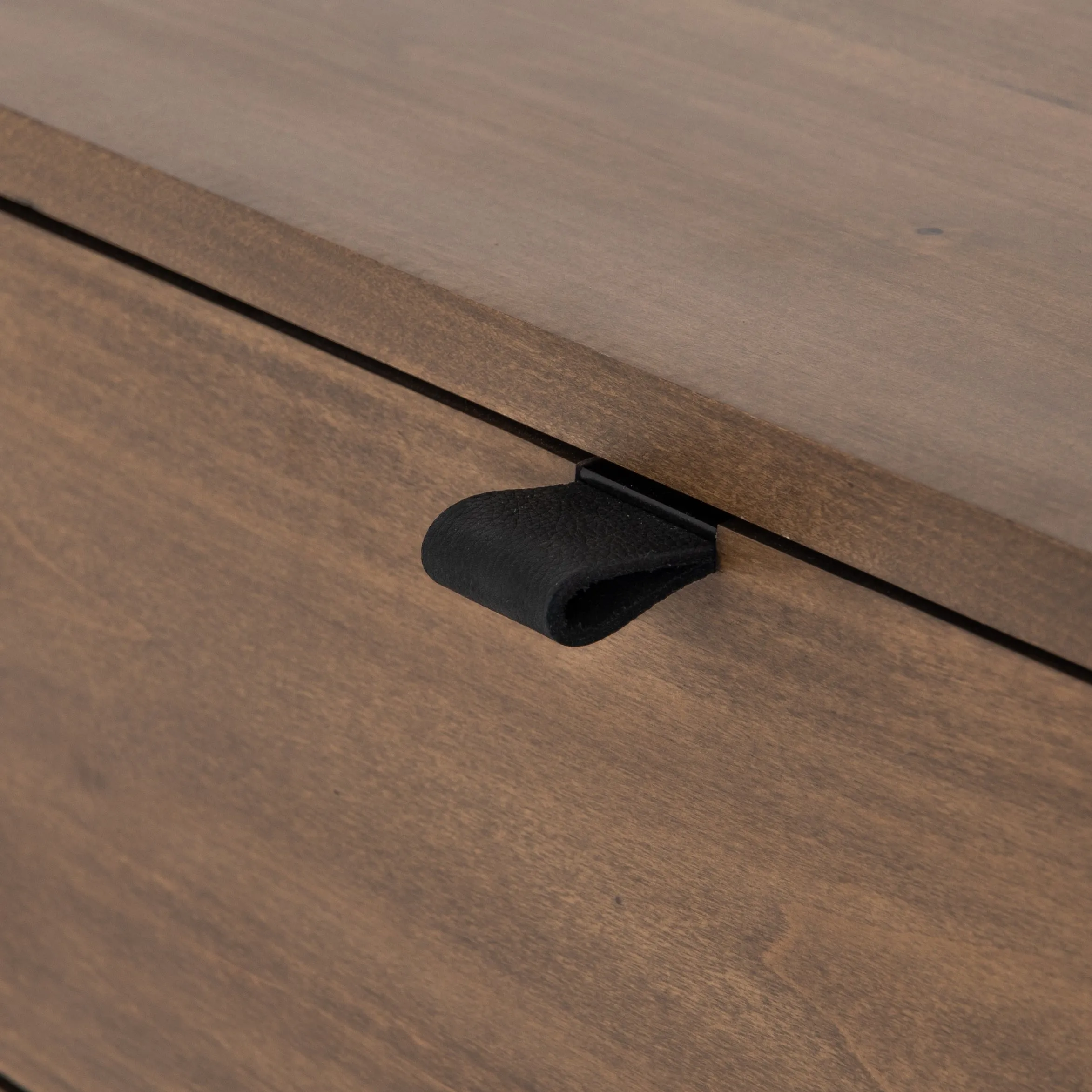 Trey 7 Drawer Dresser-Auburn Poplar