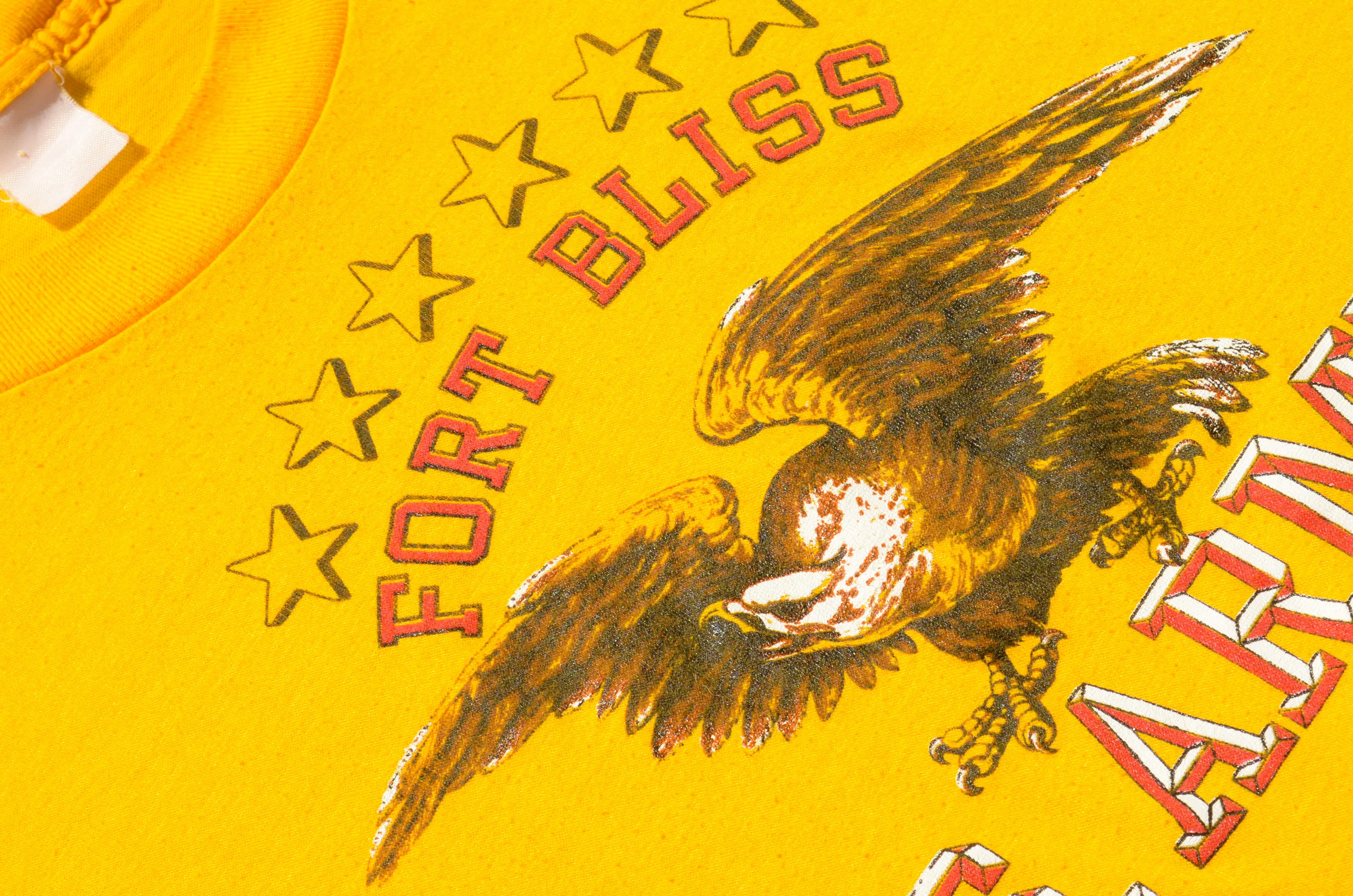 Unknown Brand - U.S Army Fort Bliss Tee Shirt