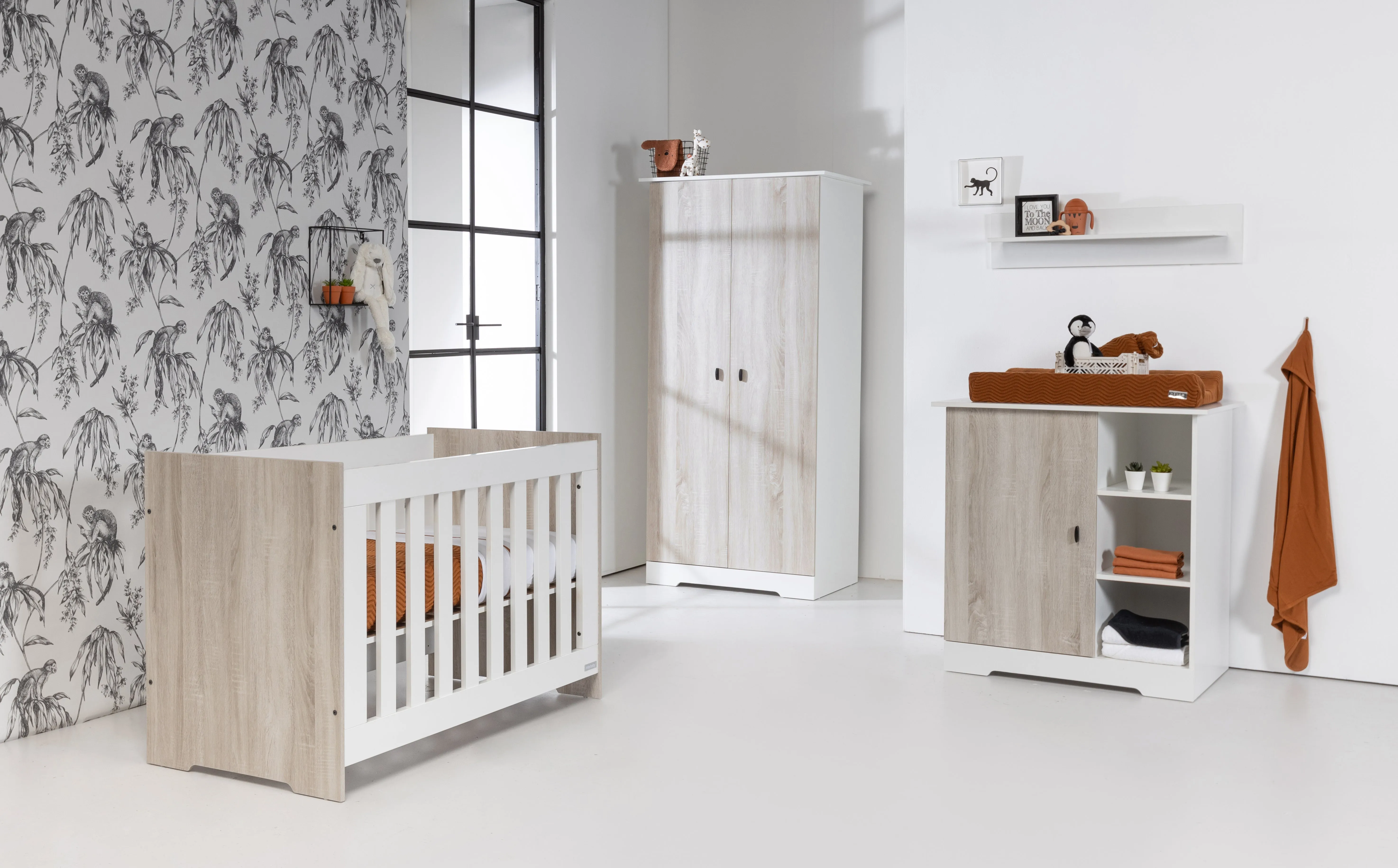VERONA DRESSER