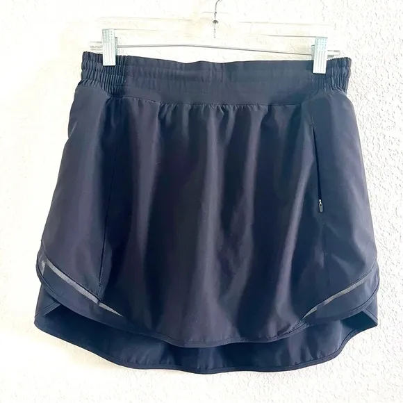 Women's Black Athletic Shirt w Shorts
