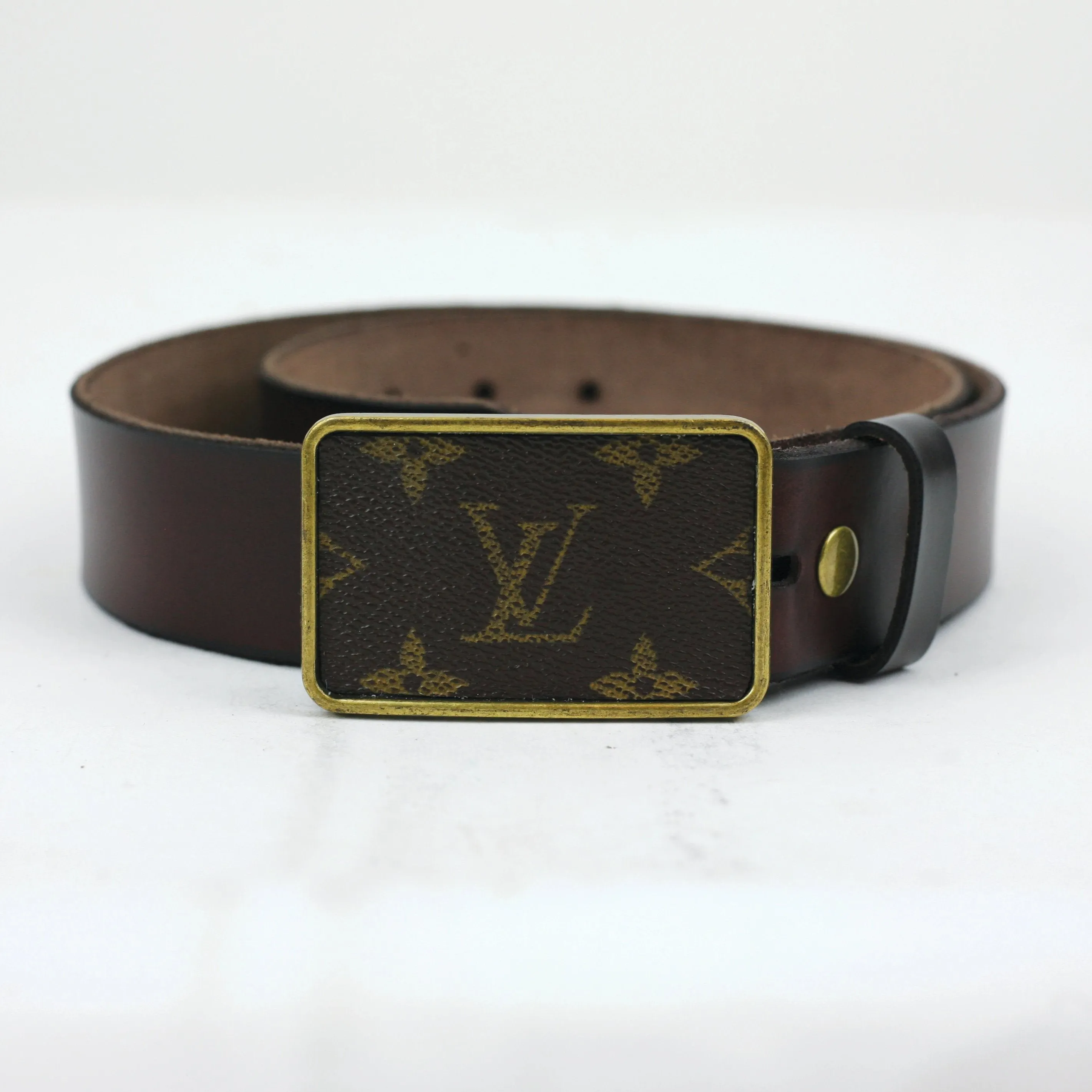 Women's Vintage Refurbished Buckle Belt
