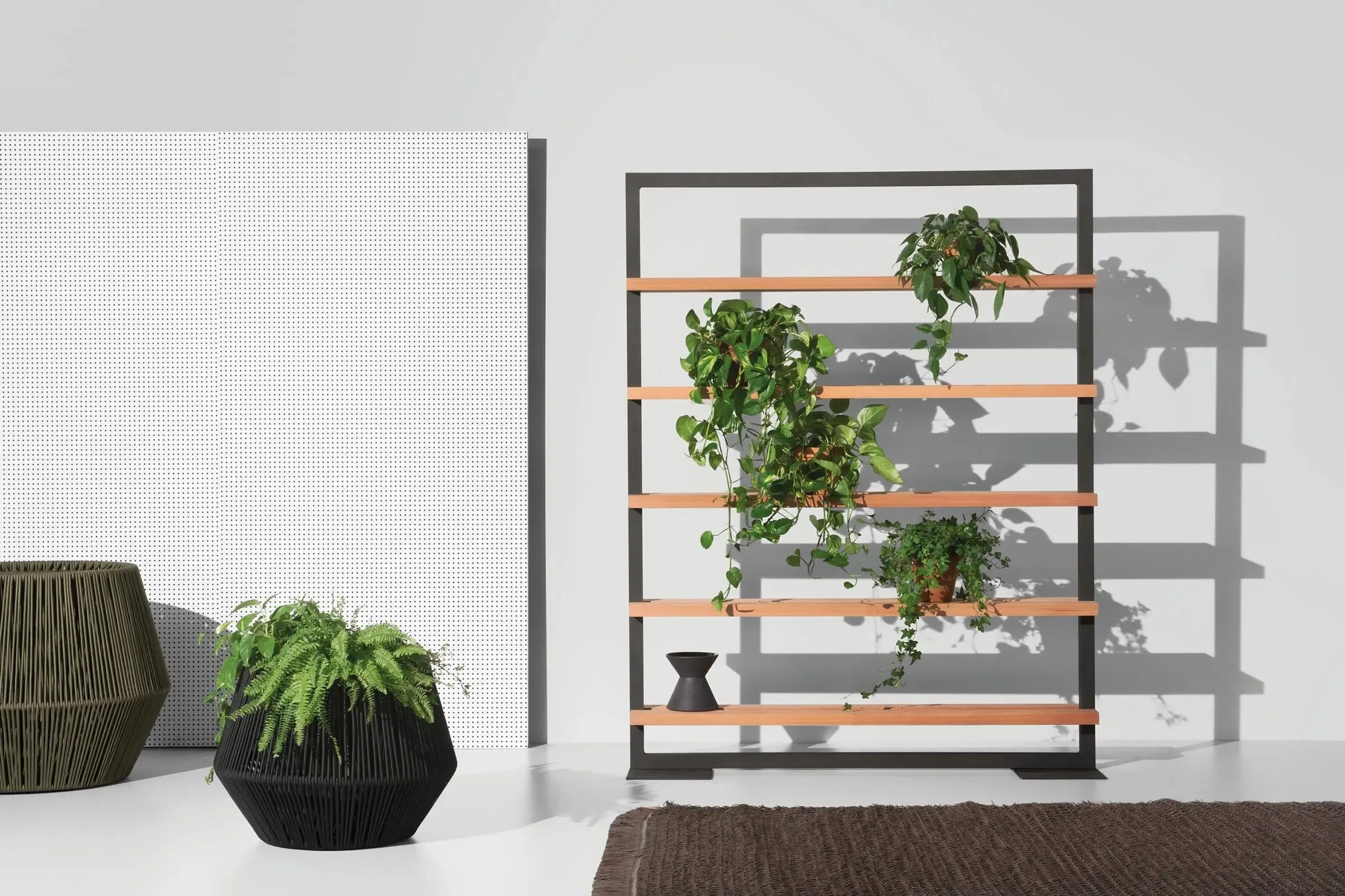 ZigZag  - Outdoor Planter